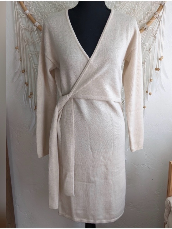 Banana Republic Dresses & Skirts - Banana Republic Wrap Midi Sweater Dress